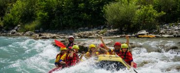 does white water rafting cause motion sickness