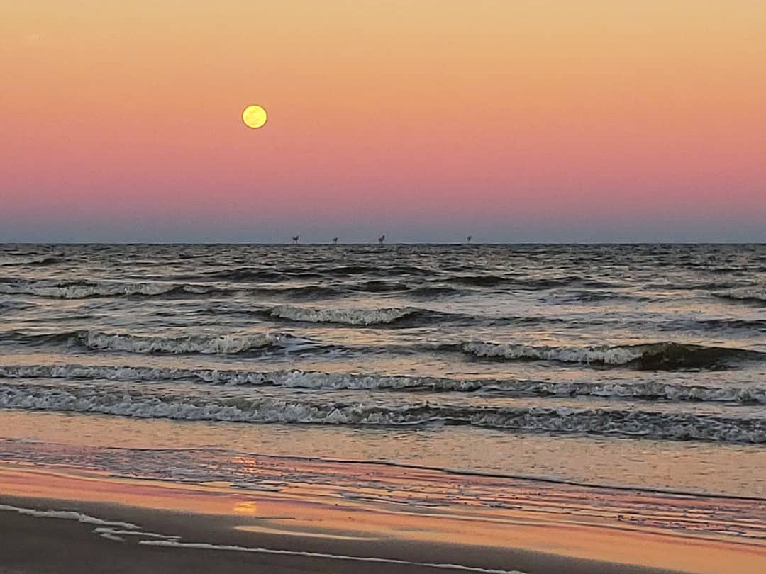Best Backpacking Trails in Texas - Padre Island National Seashore